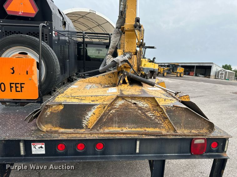 image for item DO5115 2015 Ford F550 Super Duty  flatbed truck with side boom mower