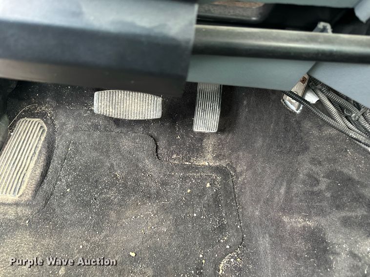 image for item DO5115 2015 Ford F550 Super Duty  flatbed truck with side boom mower