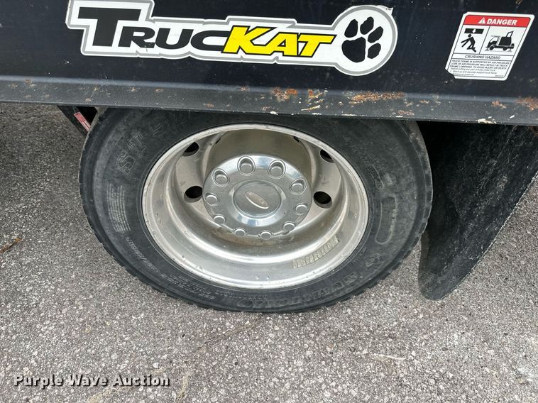 image for item DO5115 2015 Ford F550 Super Duty  flatbed truck with side boom mower