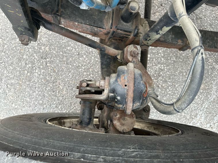 image for item DO5116 2006 Sterling L-Line  semi truck