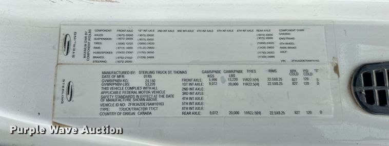 image for item DO5116 2006 Sterling L-Line  semi truck