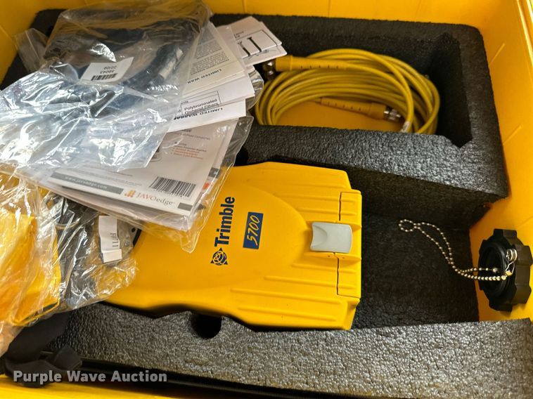 image for item DO5124 Surveying equipment