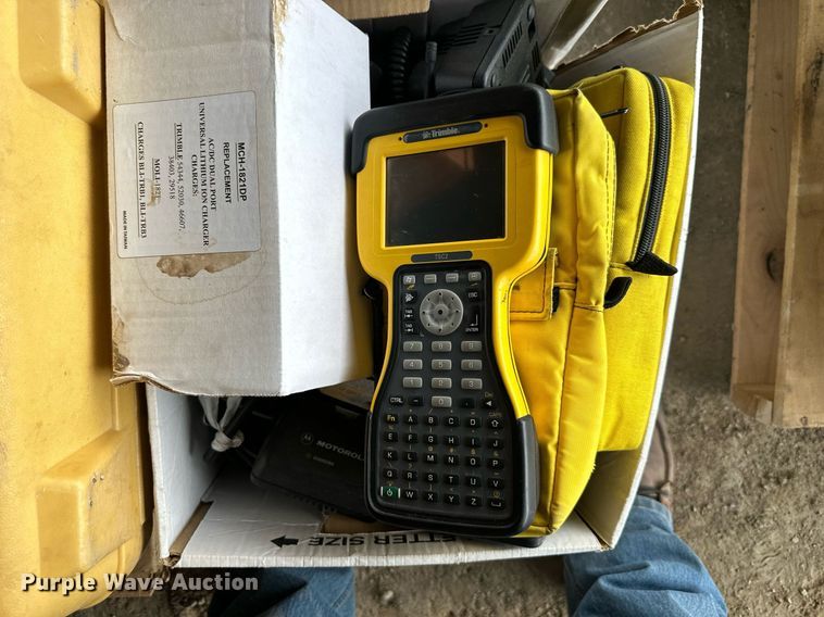image for item DO5124 Surveying equipment