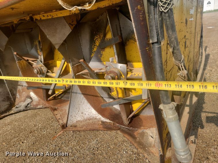 image for item DQ7467 Fair Manufacturing  snow blower