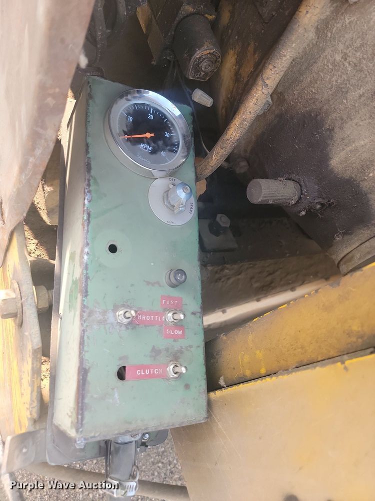 image for item DQ7467 Fair Manufacturing  snow blower