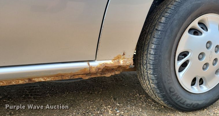 image for item DQ7469 2002 Chevrolet Venture  van