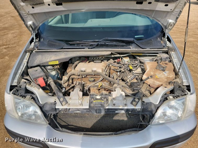 image for item DQ7469 2002 Chevrolet Venture  van