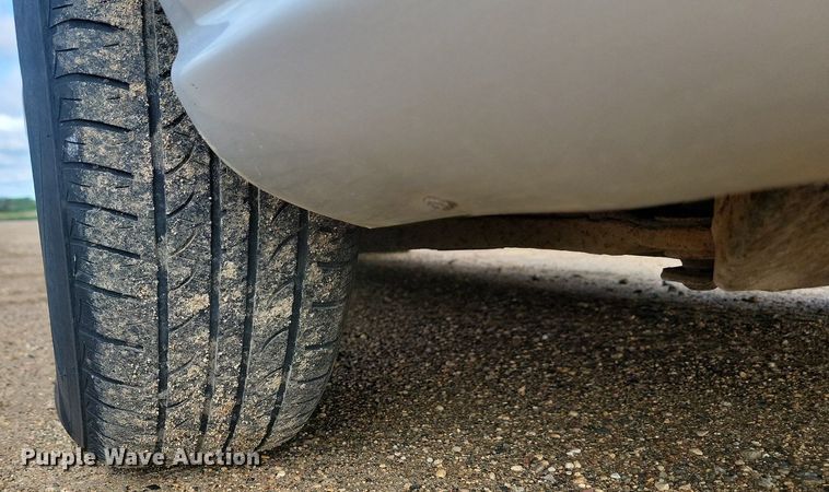 image for item DQ7469 2002 Chevrolet Venture  van