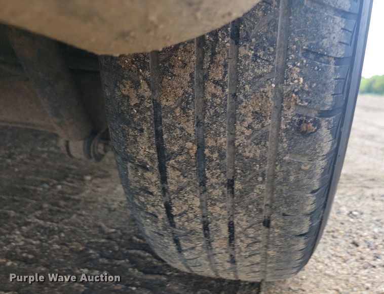 image for item DQ7469 2002 Chevrolet Venture  van