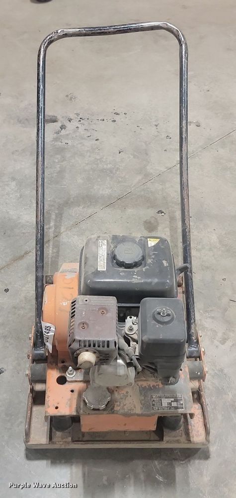 image for item DQ7485 Multiquip MVC-90H  plate compactor