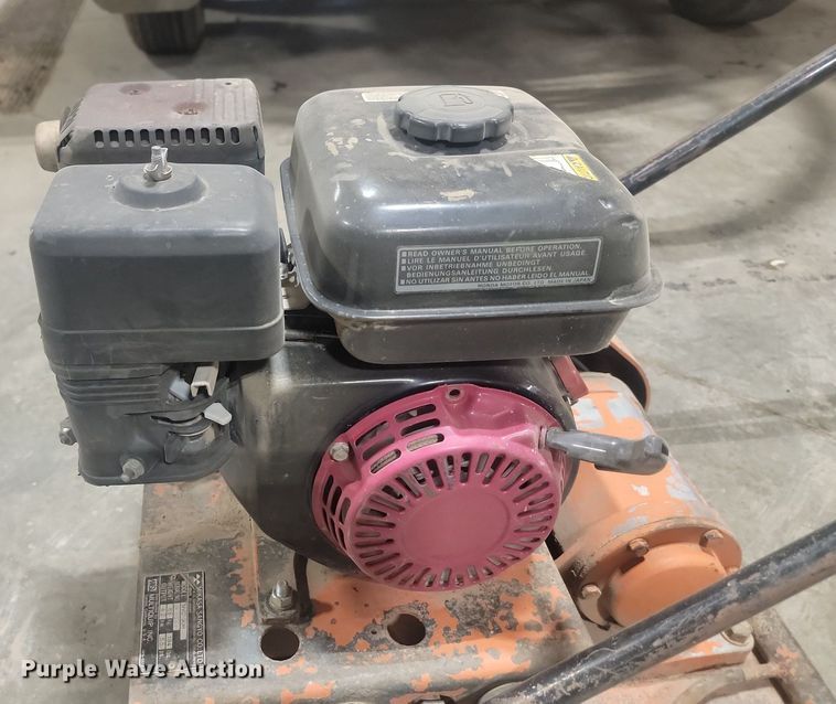 image for item DQ7485 Multiquip MVC-90H  plate compactor