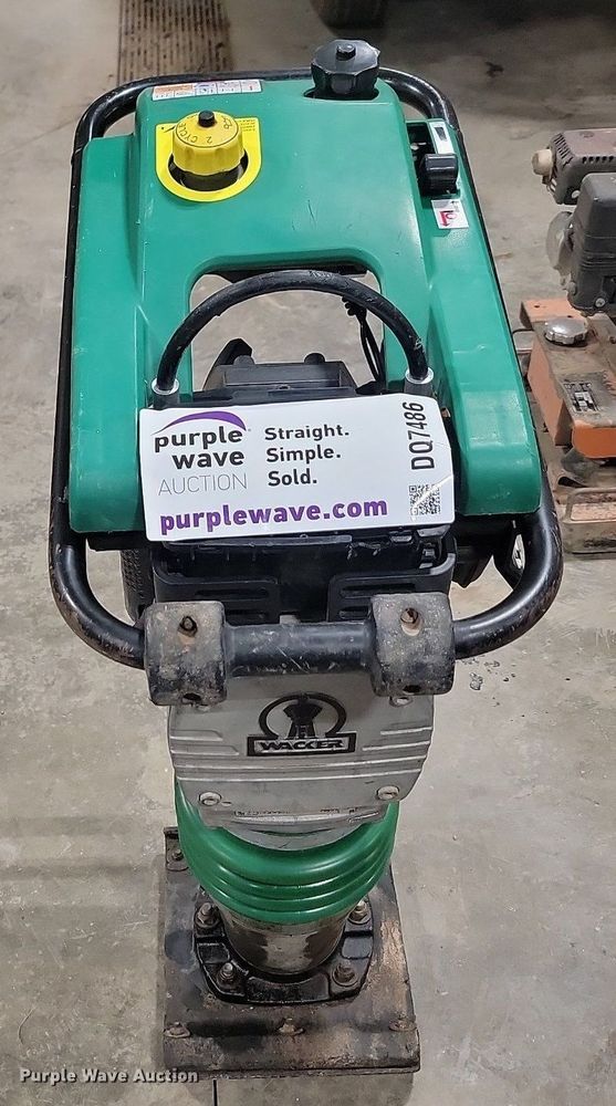 image for item DQ7486 Wacker Neuson  plate compactor