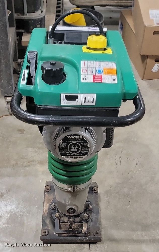 image for item DQ7486 Wacker Neuson  plate compactor