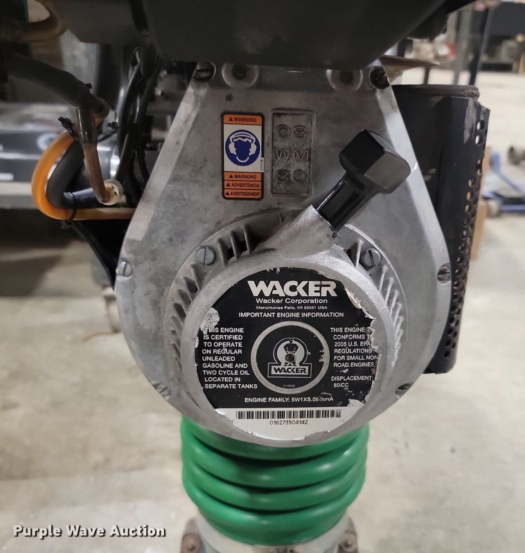 image for item DQ7486 Wacker Neuson  plate compactor