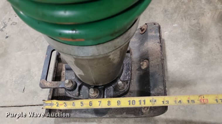 image for item DQ7486 Wacker Neuson  plate compactor