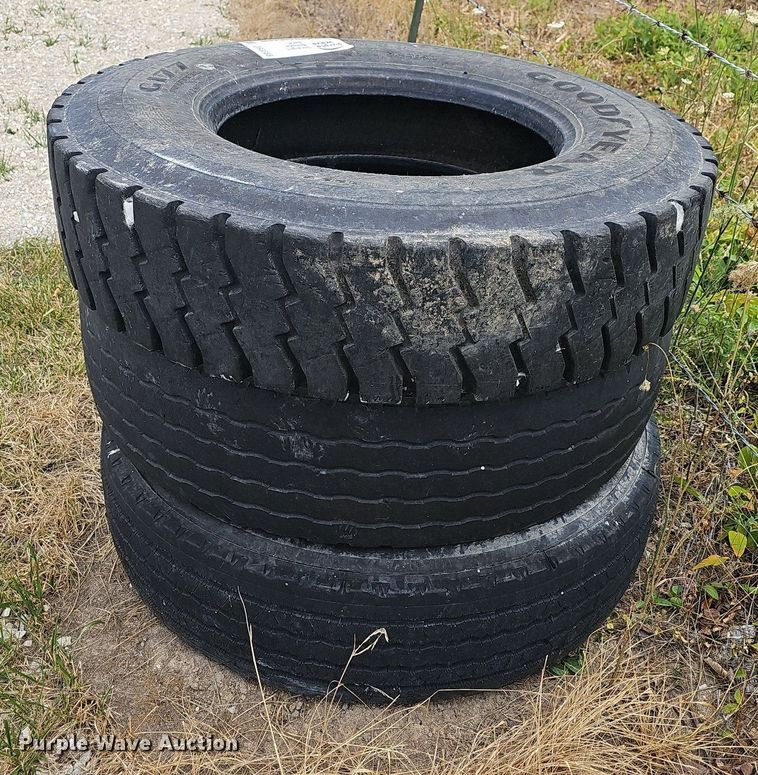 image for item DR3388 (3) tires