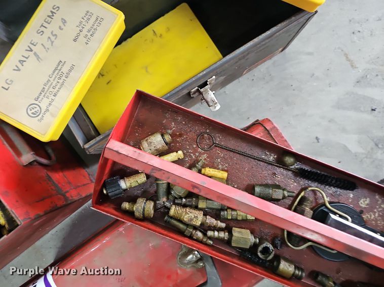 image for item DR3392 Tools