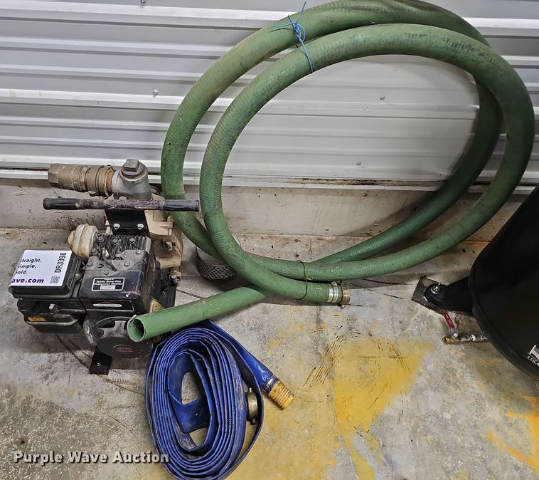 image for item DR3398 Briggs & Stratton  pump