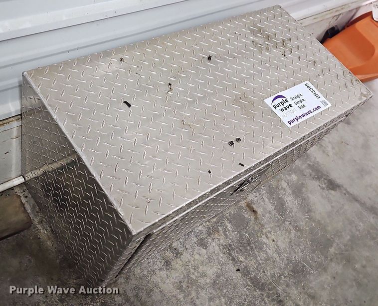 image for item DR3399 Daws Manufacturing  toolbox