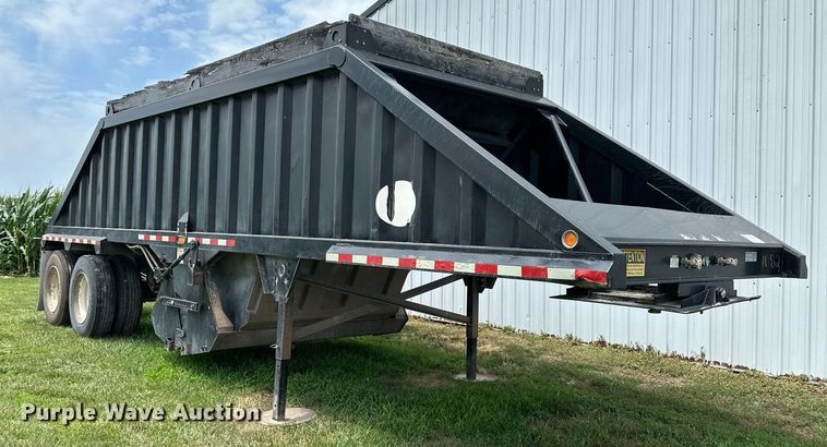 image for item DS2040 2013 CTS BDT-30  bottom dump trailer