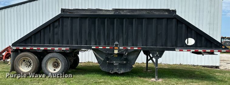image for item DS2040 2013 CTS BDT-30  bottom dump trailer