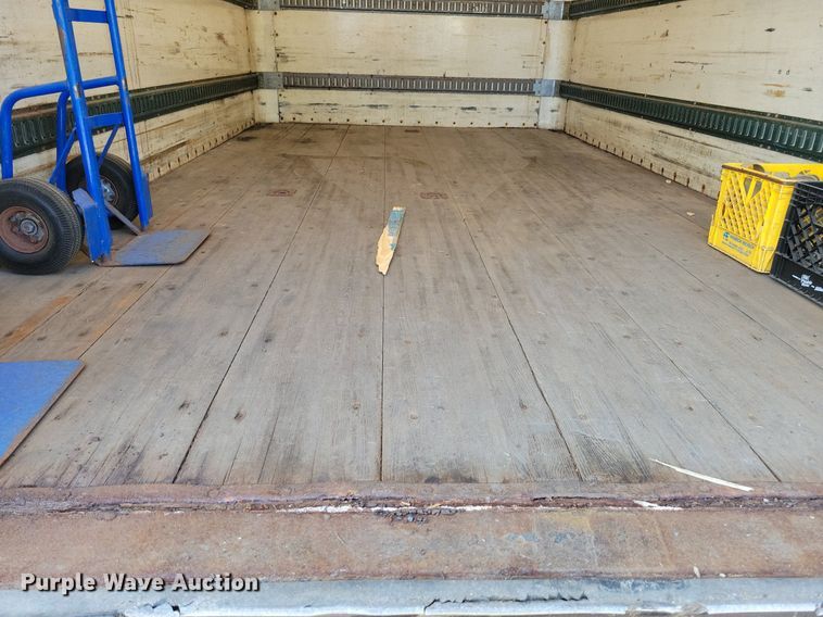 image for item JO9230 2004 Freightliner FL70  box truck