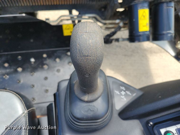 image for item JO9274 2020 Ditch Witch JT10  directional boring unit with trailer