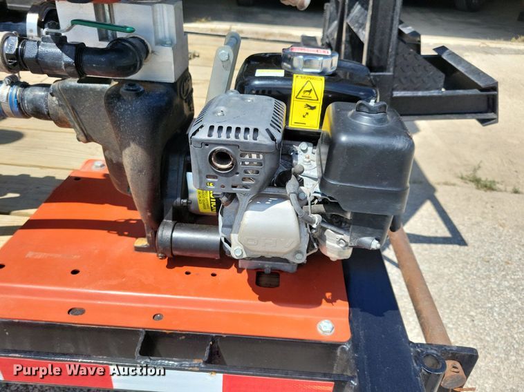 image for item JO9274 2020 Ditch Witch JT10  directional boring unit with trailer