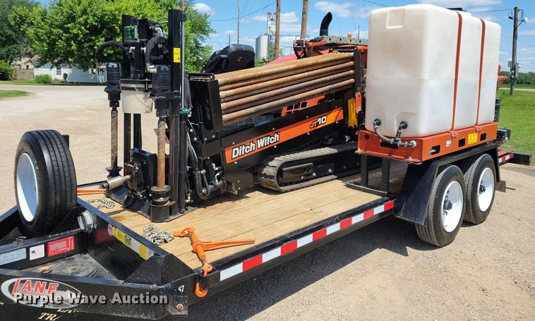 image for item JO9274 2020 Ditch Witch JT10  directional boring unit with trailer
