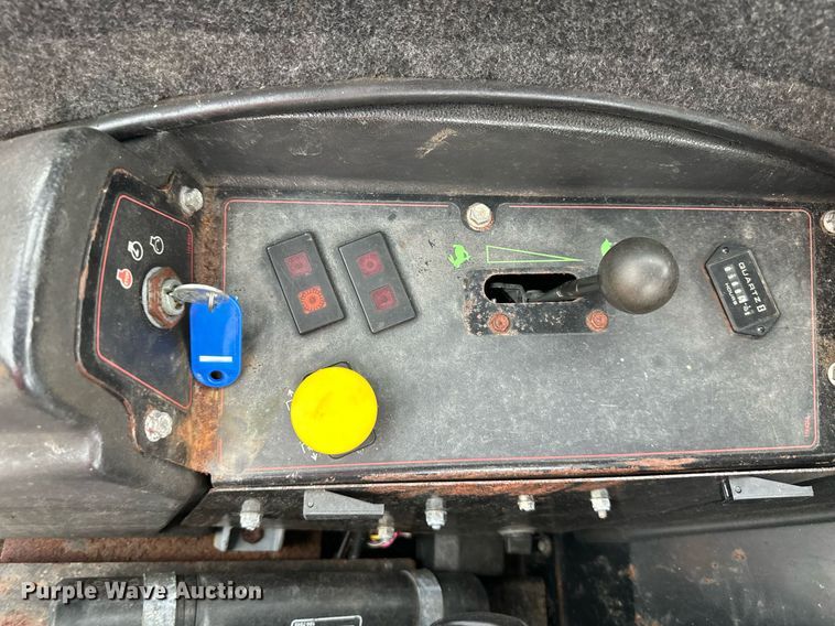 image for item JX9013 Toro Groundsmaster 7200  lawn mower