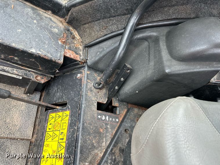 image for item JX9013 Toro Groundsmaster 7200  lawn mower