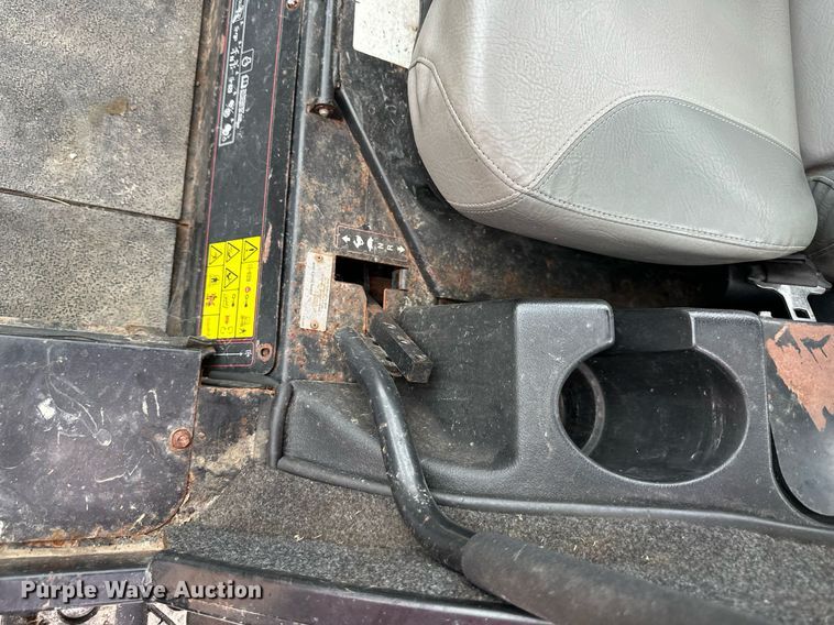 image for item JX9013 Toro Groundsmaster 7200  lawn mower