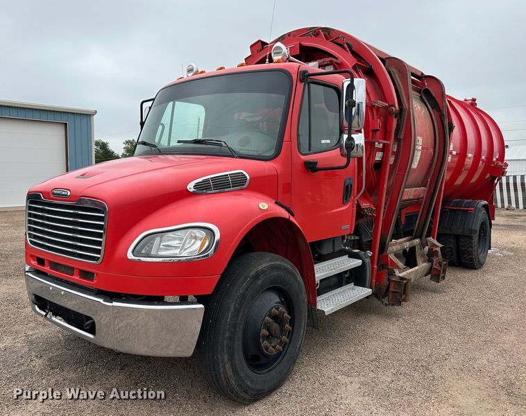 image for item KX9073 2011 Freightliner  refuse truck