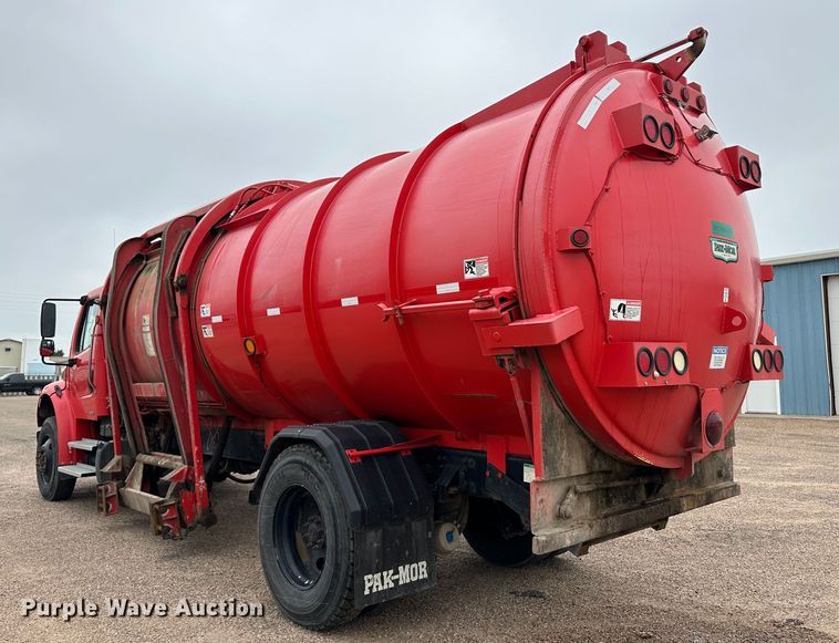 image for item KX9073 2011 Freightliner  refuse truck