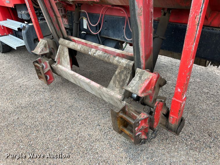 image for item KX9073 2011 Freightliner  refuse truck