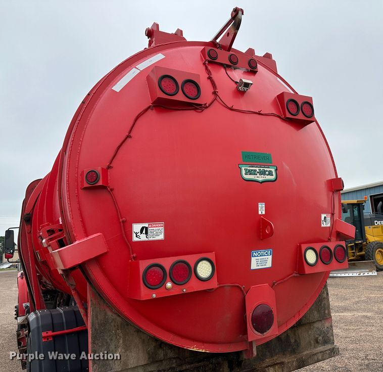 image for item KX9073 2011 Freightliner  refuse truck