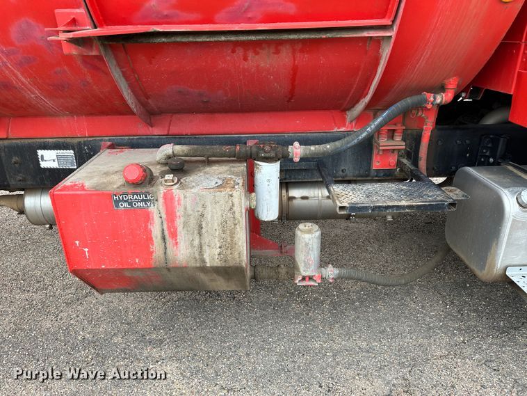 image for item KX9073 2011 Freightliner  refuse truck