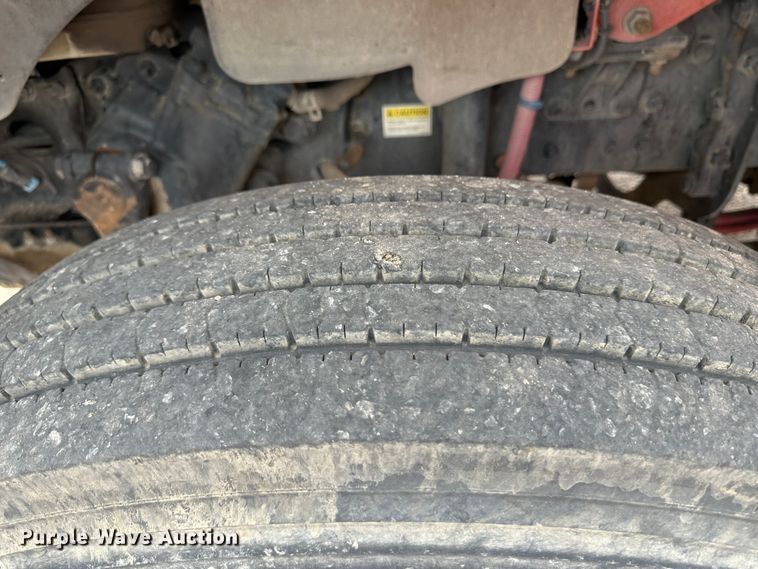 image for item KX9073 2011 Freightliner  refuse truck