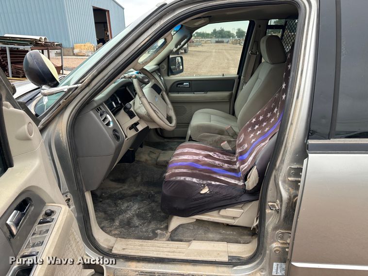 image for item KX9074 2008 Ford Expedition  SUV