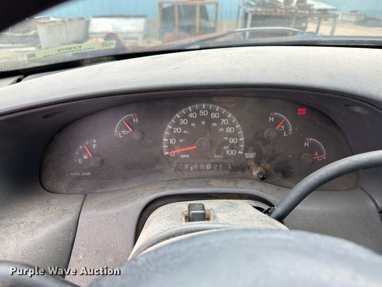 image for item KX9076 2000 Ford F150  SuperCab pickup truck