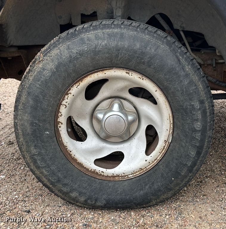 image for item KX9076 2000 Ford F150  SuperCab pickup truck