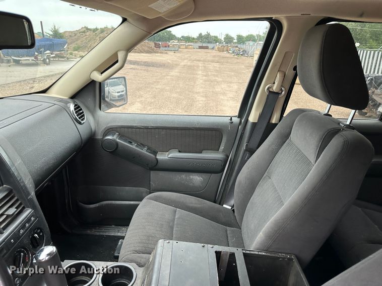 image for item KX9079 2010 Ford Explorer  SUV