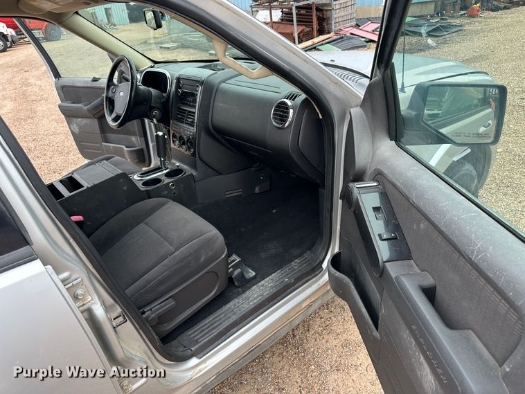 image for item KX9079 2010 Ford Explorer  SUV