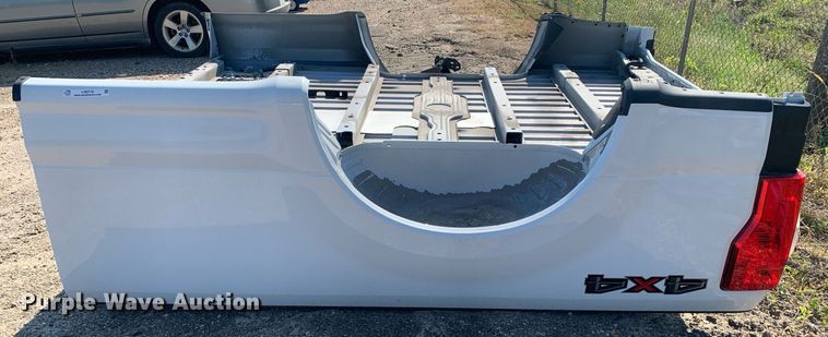 image for item LH9719 Pickup truck bed