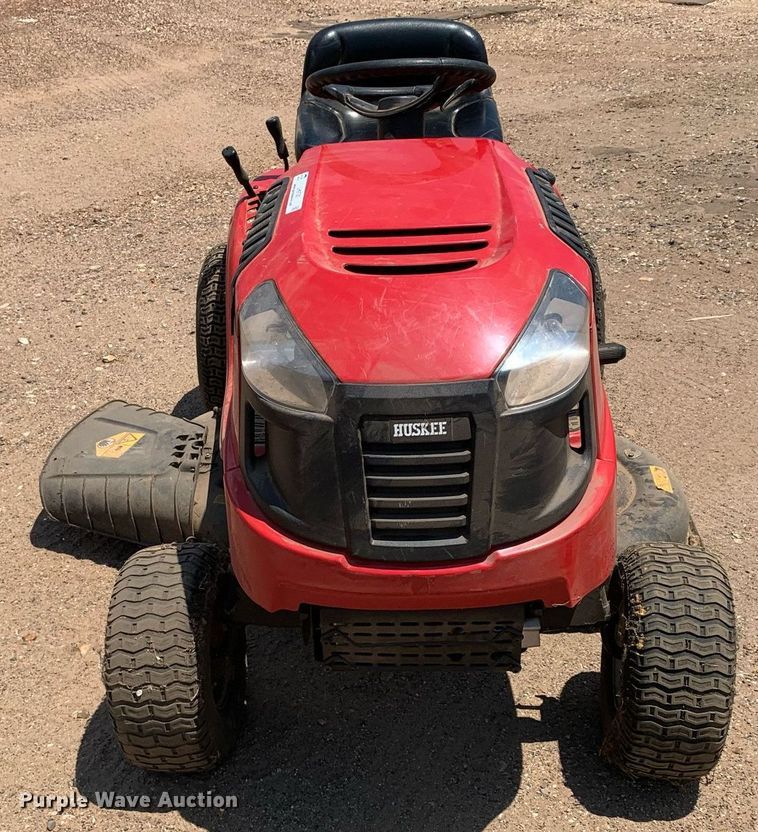 image for item LH9720 MTD Huskee LT 4200  lawn mower