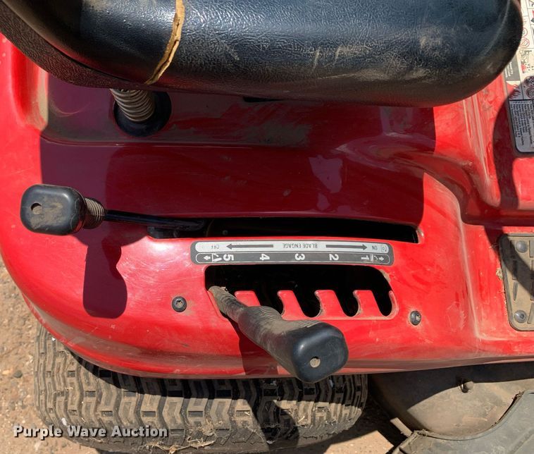 image for item LH9720 MTD Huskee LT 4200  lawn mower