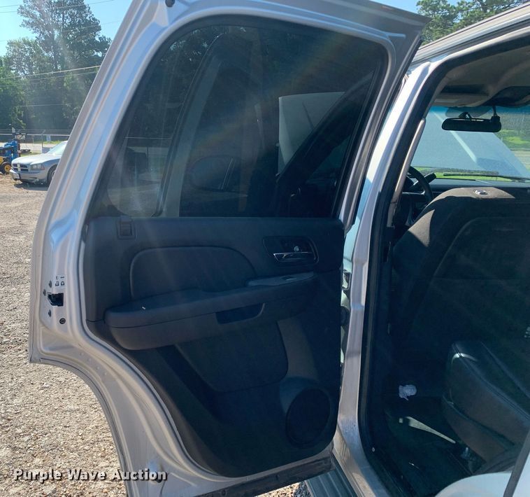 image for item LH9721 2014 Chevrolet Tahoe Police  SUV