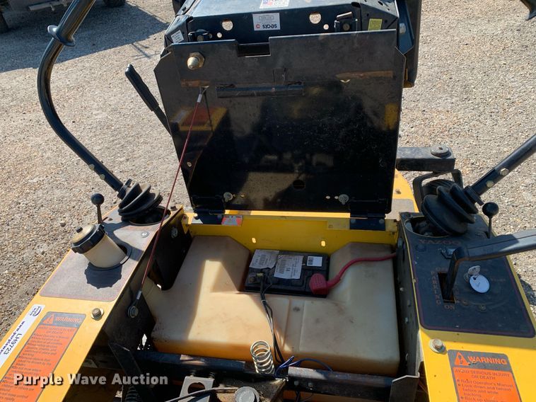 image for item LH9723 Yazoo YZTK20  ZTR lawn mower