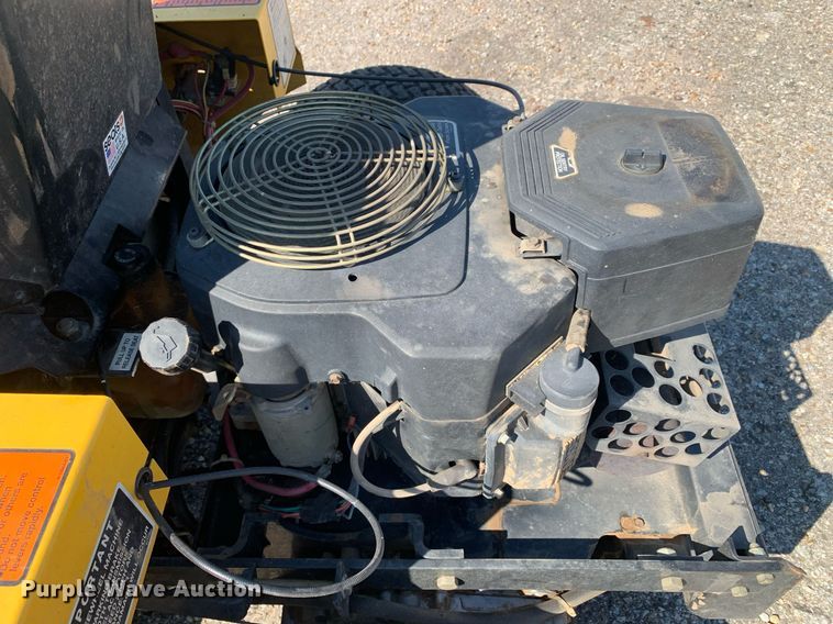 image for item LH9723 Yazoo YZTK20  ZTR lawn mower