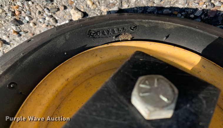 image for item LH9723 Yazoo YZTK20  ZTR lawn mower